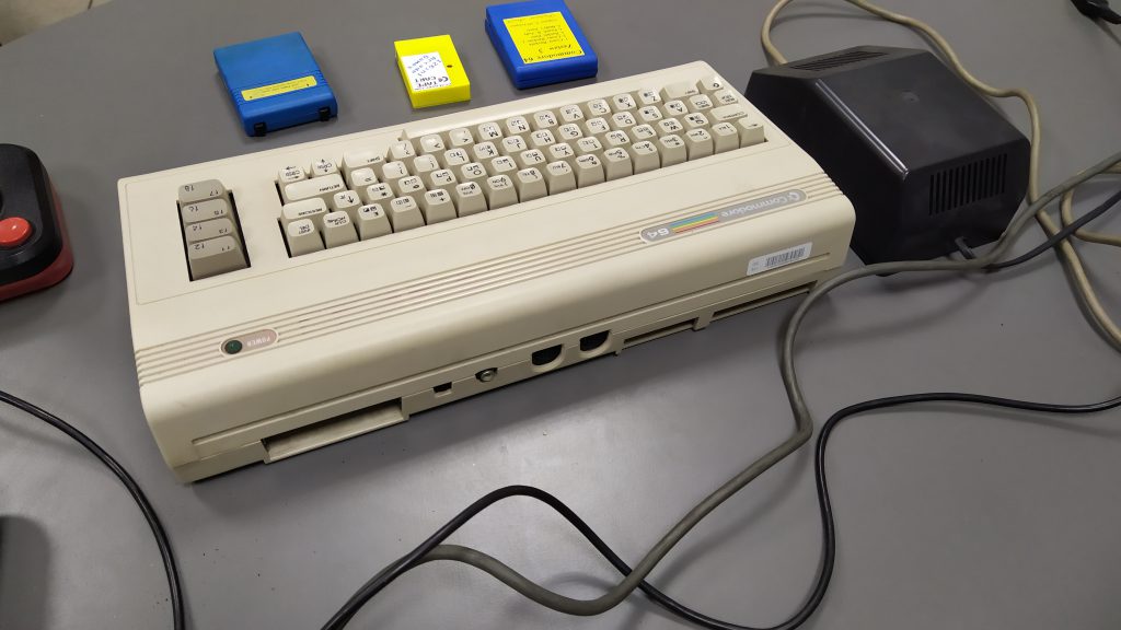 Commodore C64 komplet tyl